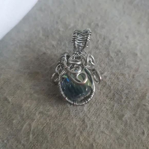 Delicate Cubism - Picture 2 of 8